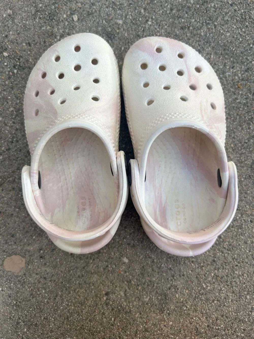 CROCS Toddler Classic Pink/White Marbled Iridescent Clogs C7 - Picture 2 of 4